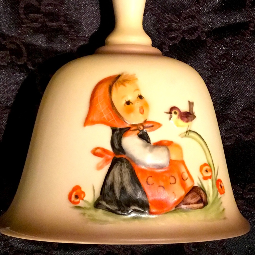 GOEBEL BELL IN PERFECT CONDITION